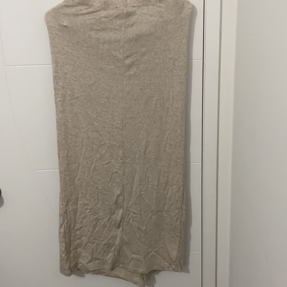 Matching Skirt and Top Set - Picture 5 of 5